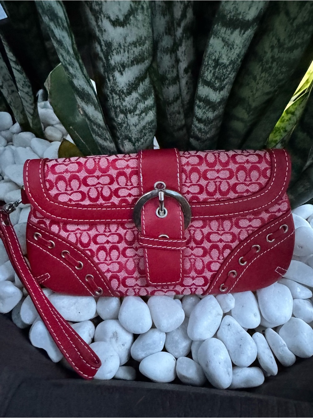 Vintage Coach Soho Signature C Red Buckle Wristlet Y2K